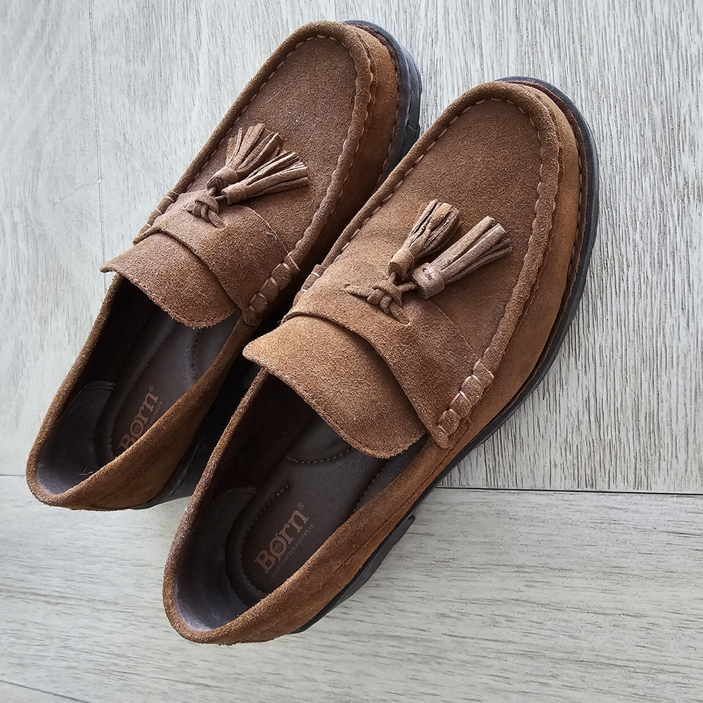 Born Women's Brown Suede Tassel Loafers